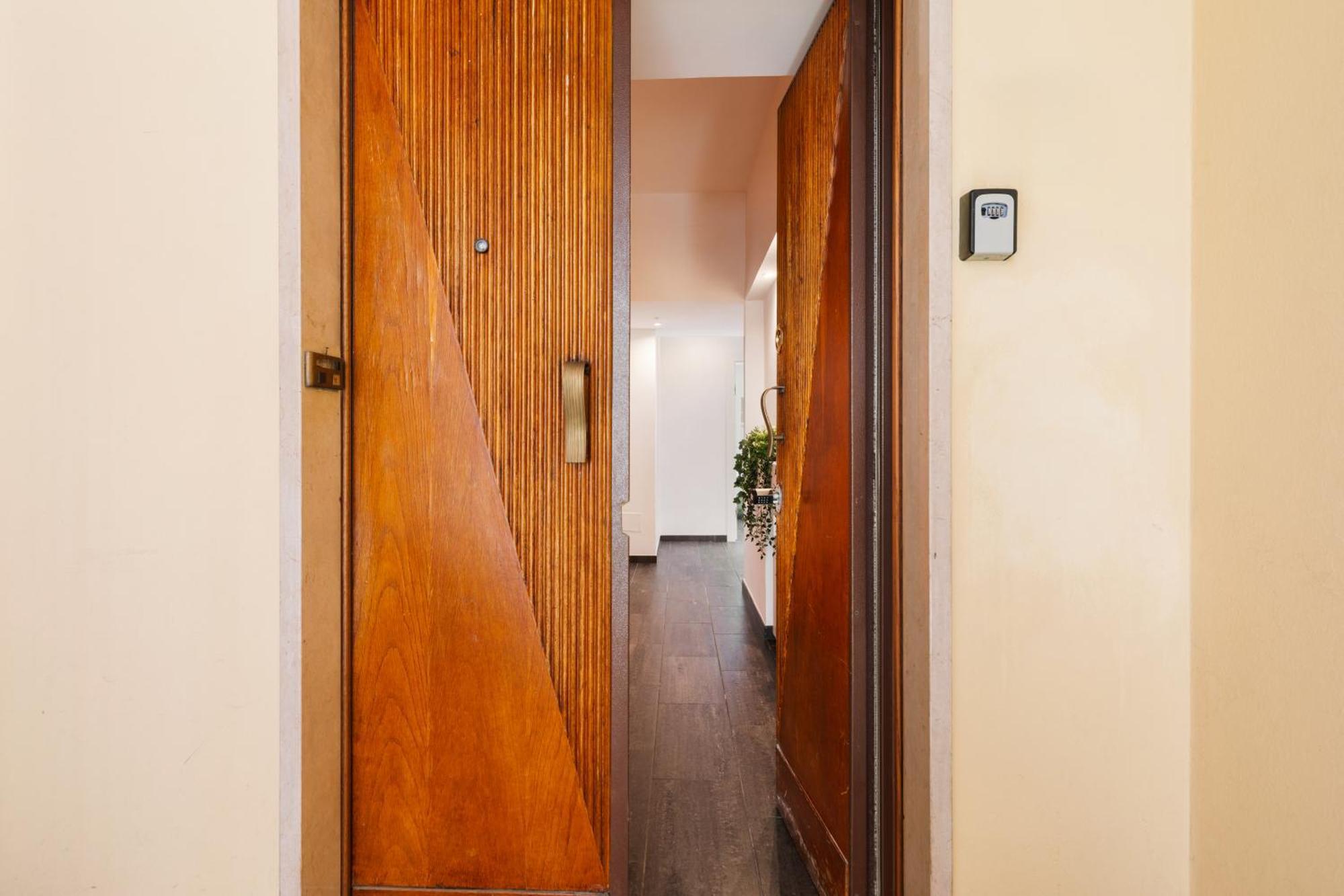 Adelante Rooms San Giovanni 罗马 外观 照片